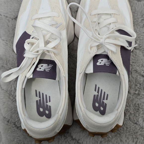 New Balance 327 - Picture 4 of 7